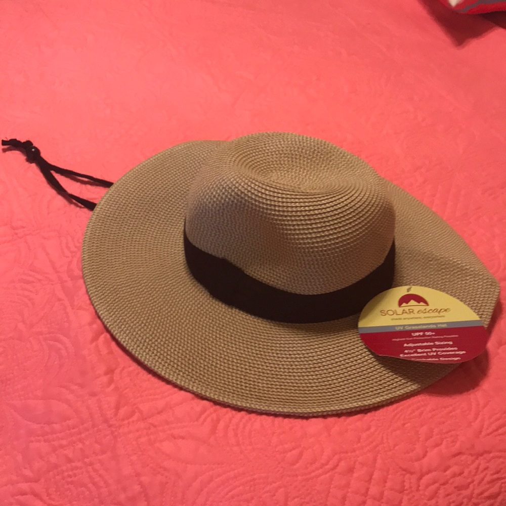 NEW Hat